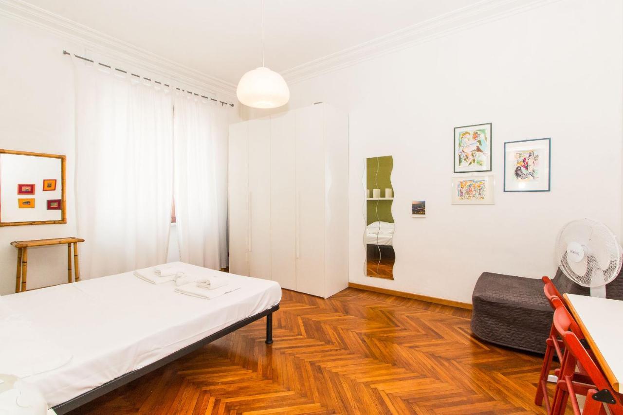 Apartment Mercato Centrale Colorful Flat Turin